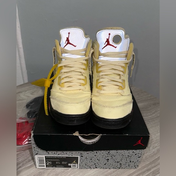 Jordan Other - Jordan 5 Retro Off White Sail Sneakers